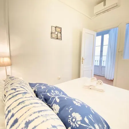 Superb In Downtown Of ,parking Optional, !! Apartment Seville