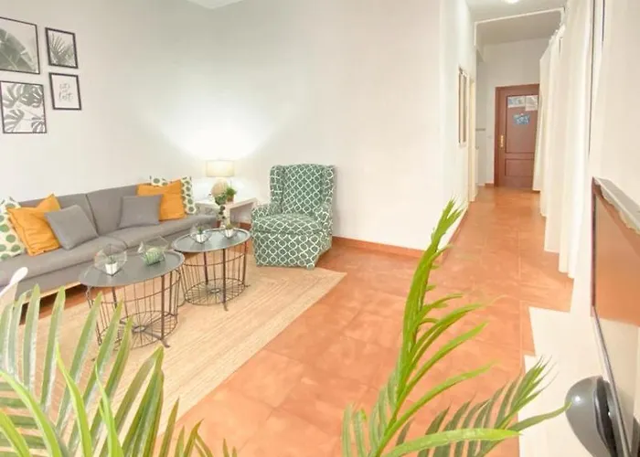 Lejlighed Superb In Downtown Of ,parking Optional, !! *